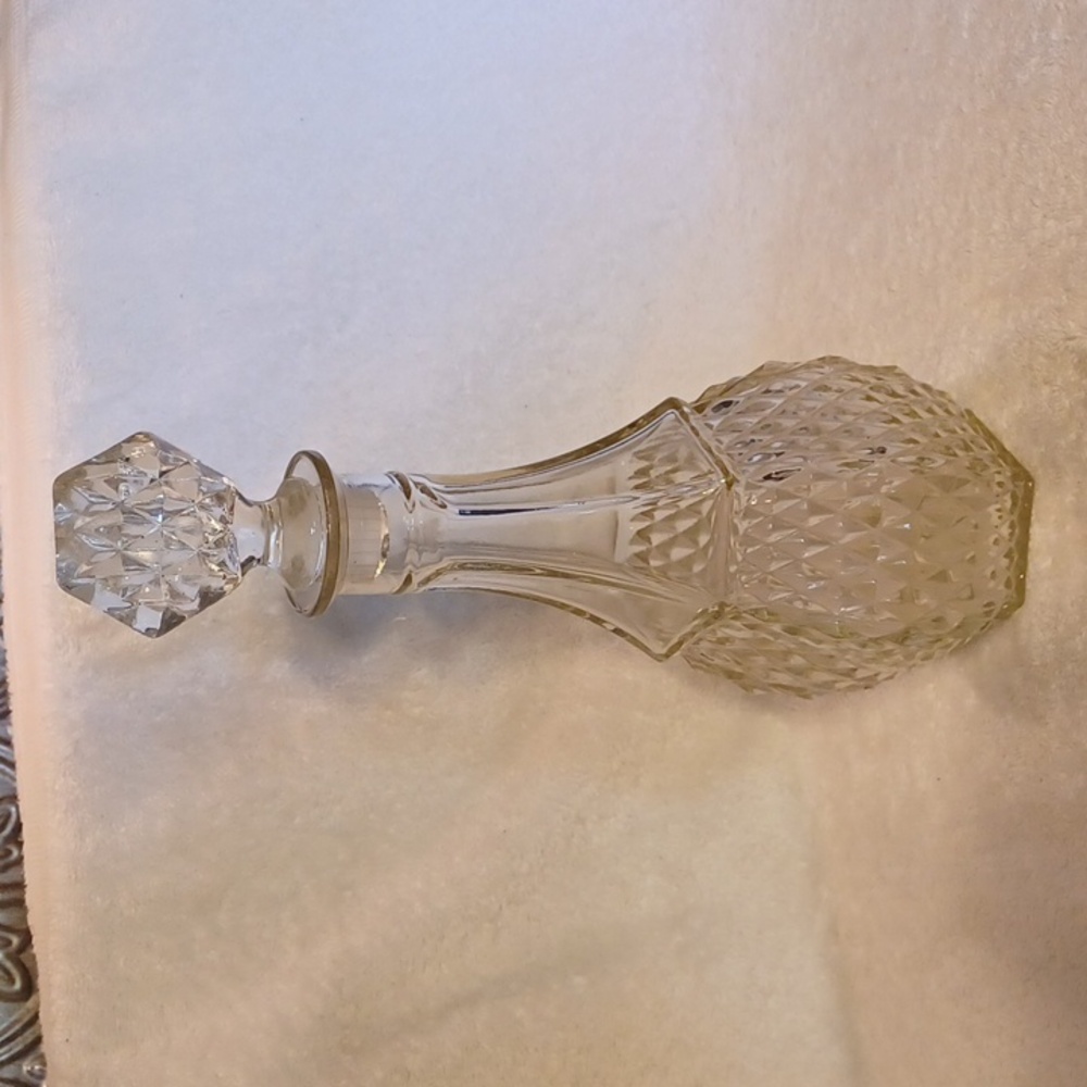 Vintage wine decanter carafe clear glass barware